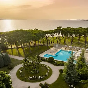 club-funimation-borik.hotelinzadar.com/